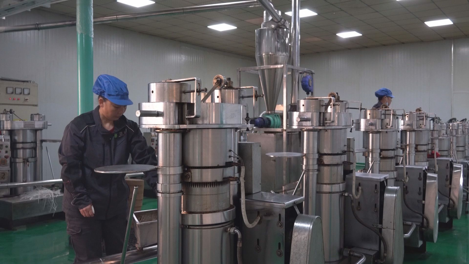 9.2億美元！襄州藥品零售出口領跑全市，外貿成績單璀璨奪目